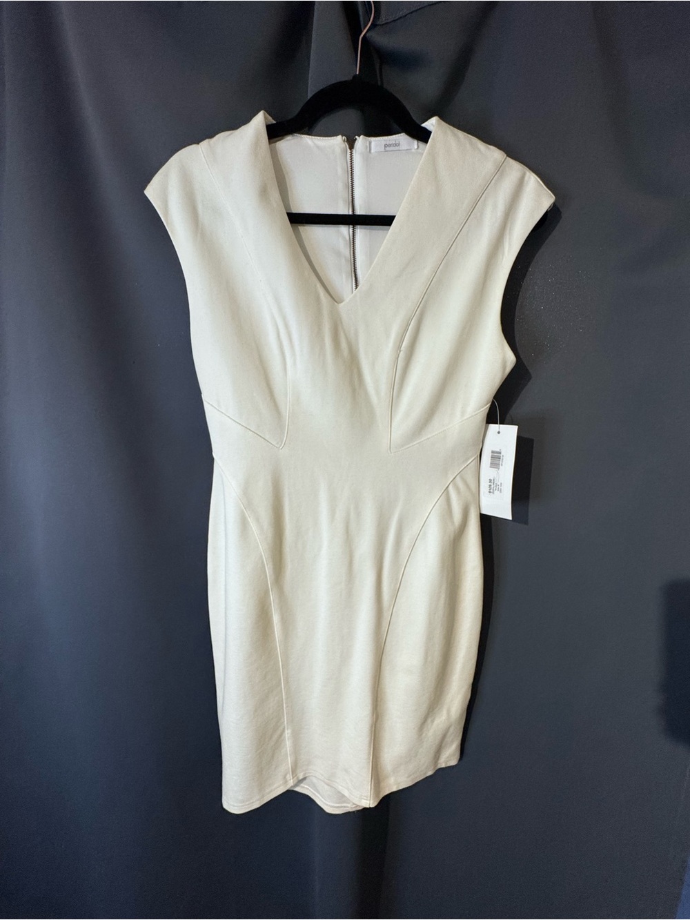 NEW Peridot Cheryl Dress – Ivory – Size M – New With Tags